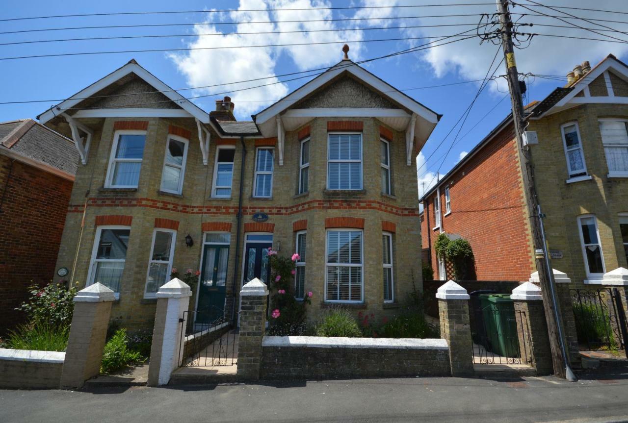 Вилла The Moorings St Helens  Экстерьер фото